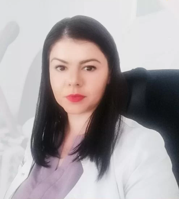 Dr.  Maris Maria Ricarda